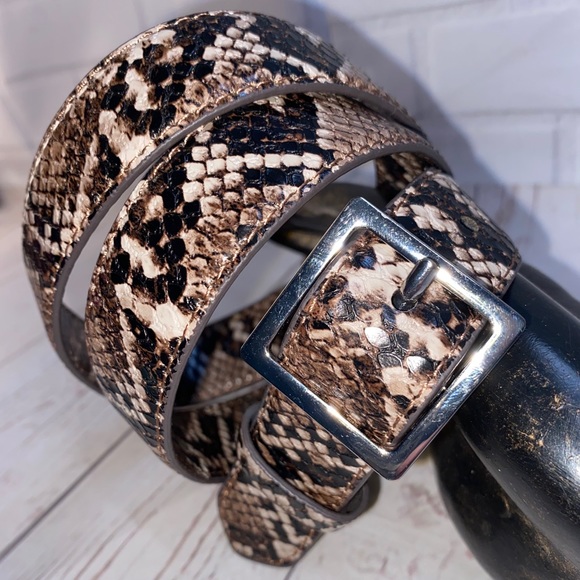Snakeskin belt - Picture 3 of 3